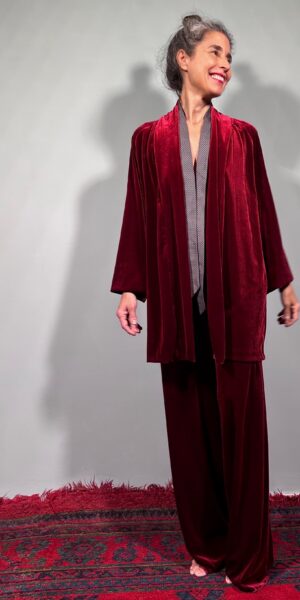 BURGUNDY MOOD